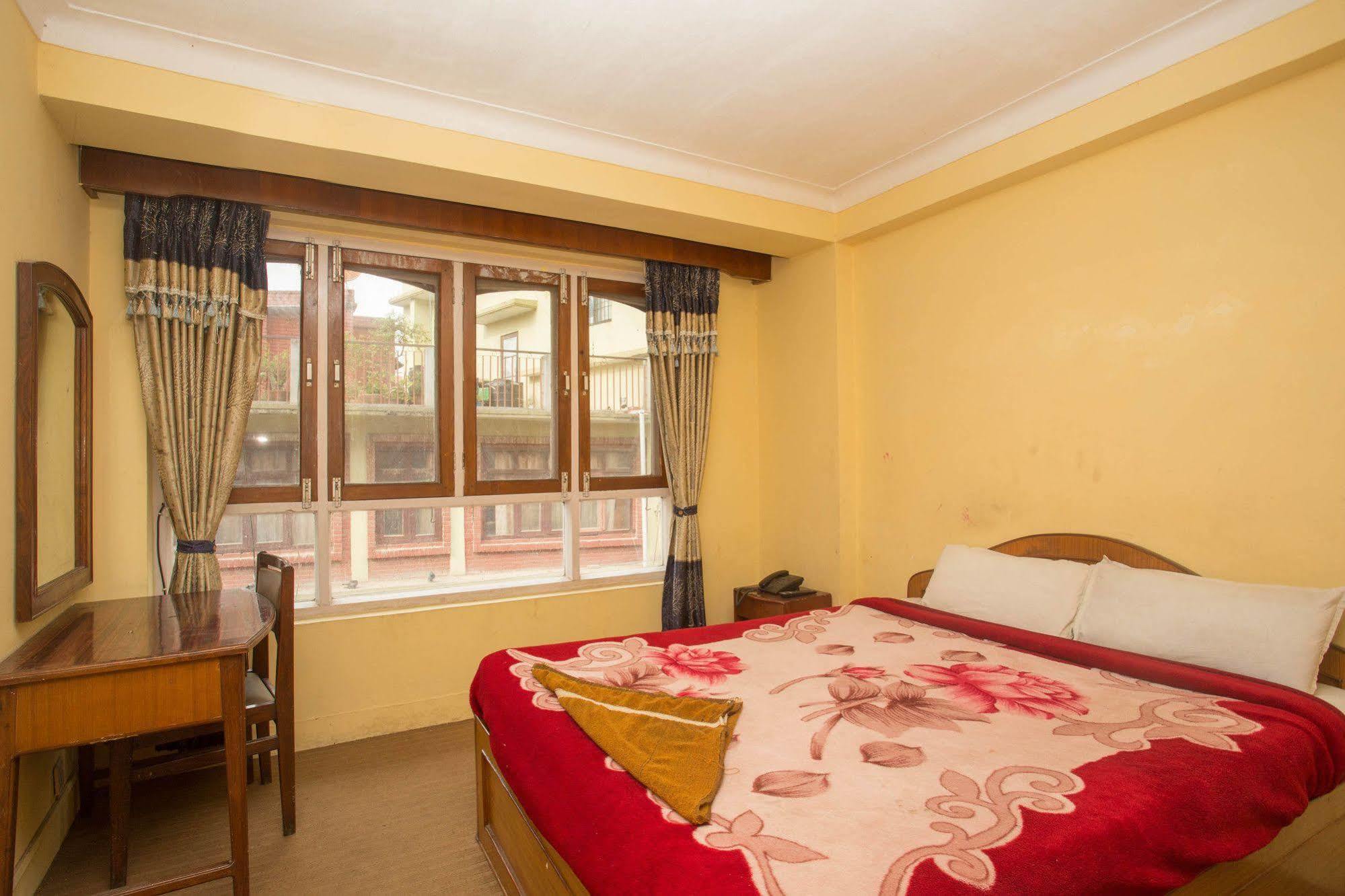 Hotel Red Panda Kathmandu Buitenkant foto