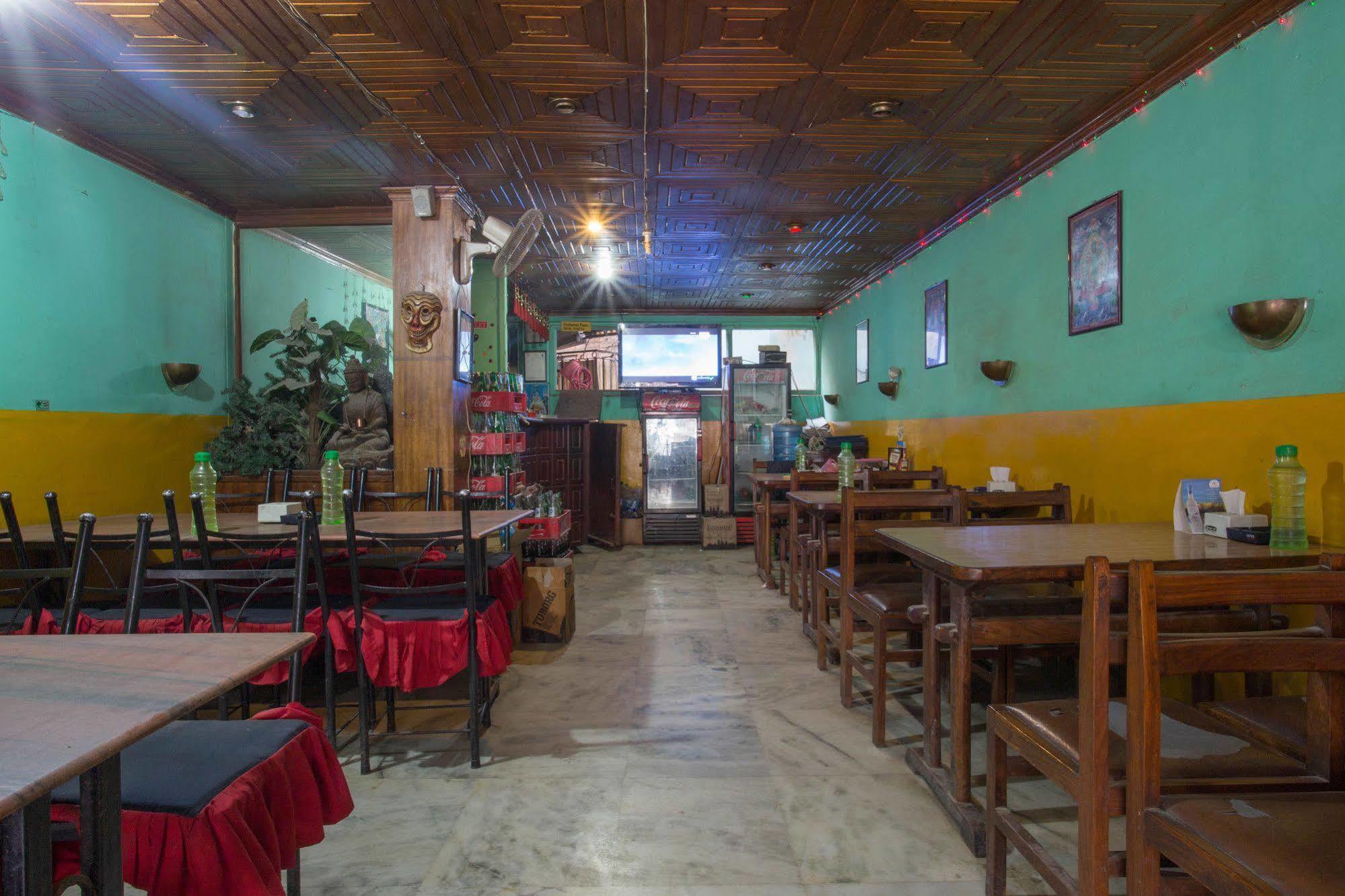 Hotel Red Panda Kathmandu Buitenkant foto